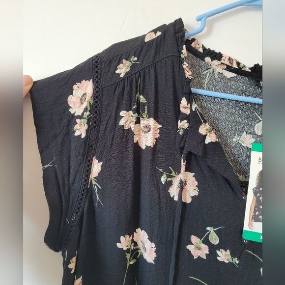NEW Buffalo David Bitton Floral Jacquard Blouse Cottage Summer Black Pink XL - Picture 3 of 9